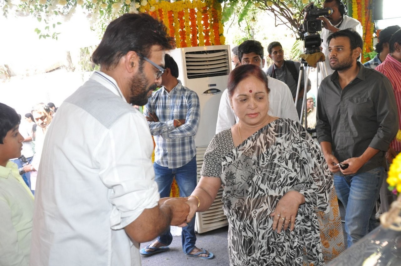 D Ramanaidu Anthima Yatra 03 - 217 / 282 photos