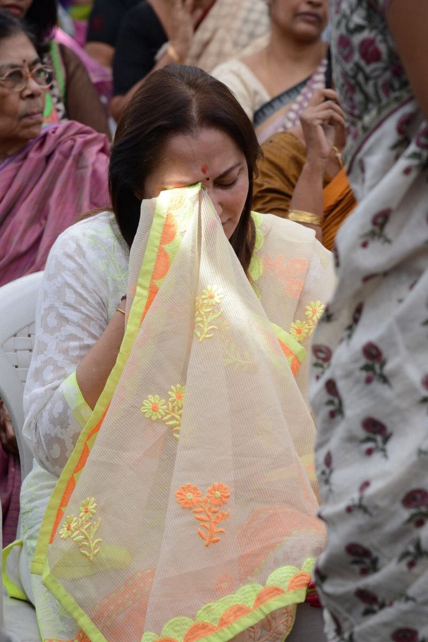 D Ramanaidu Anthima Yatra 03 - 224 / 282 photos