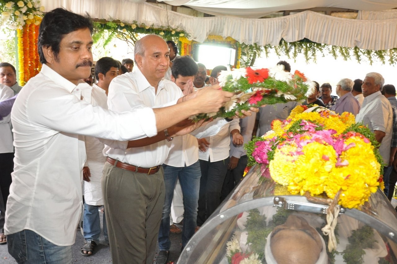 D Ramanaidu Anthima Yatra 04 - 33 / 234 photos