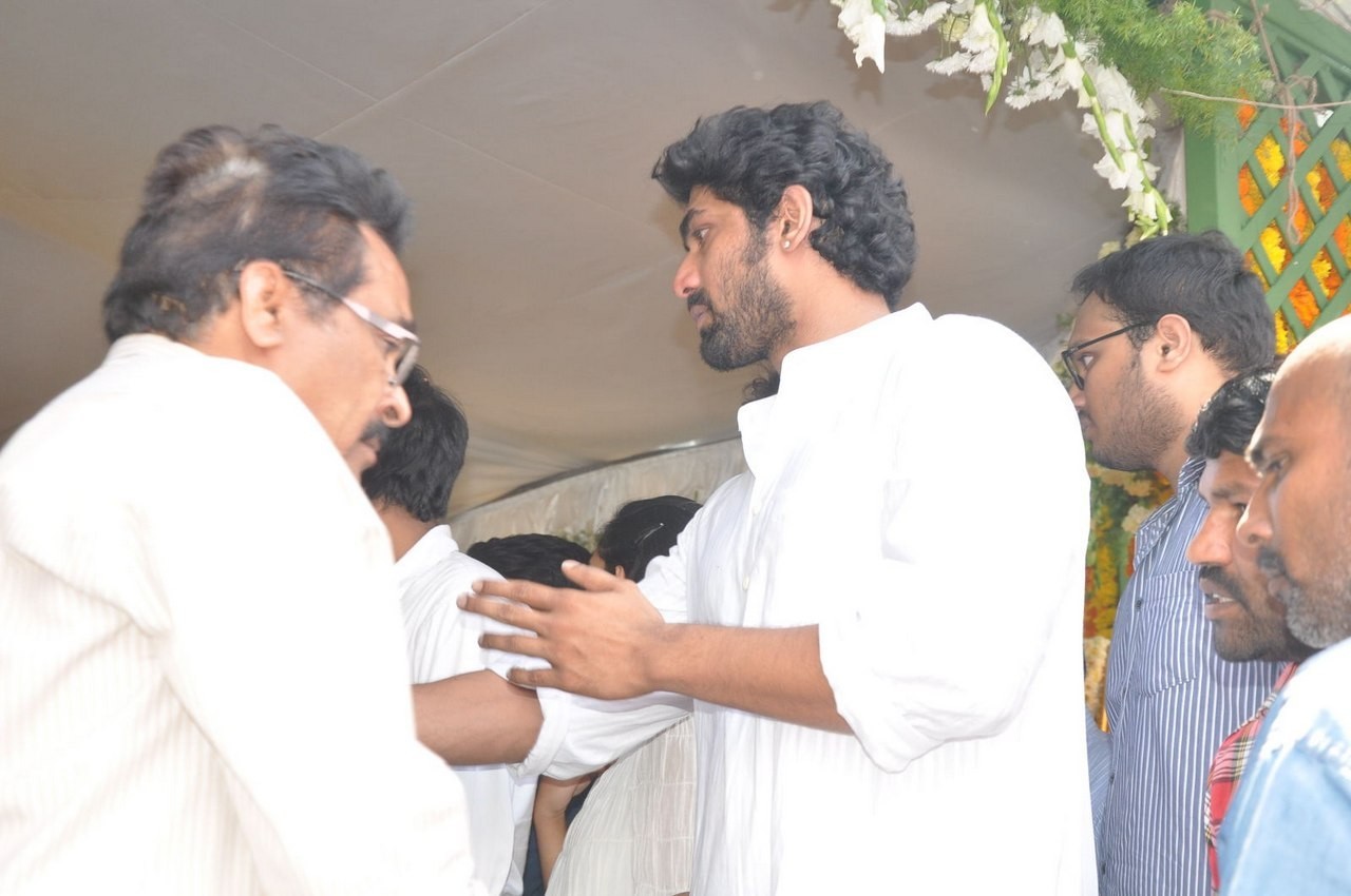 D Ramanaidu Anthima Yatra 04 - 95 / 234 photos