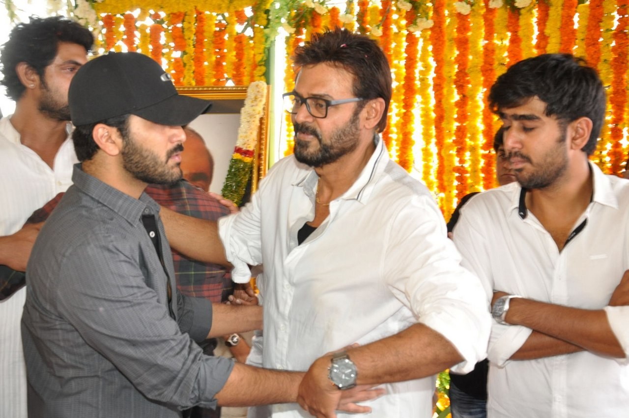 D Ramanaidu Anthima Yatra 04 - 119 / 234 photos