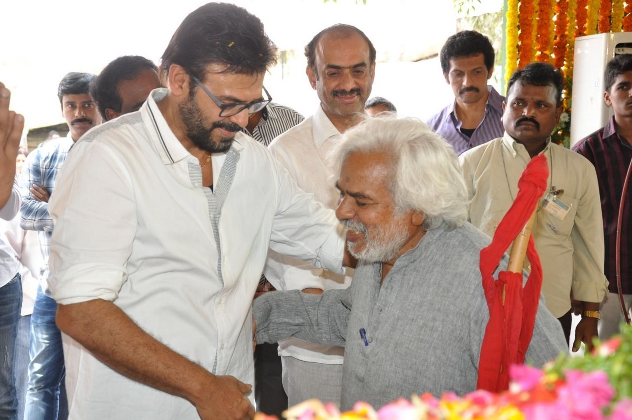 D Ramanaidu Anthima Yatra 04 - 125 / 234 photos