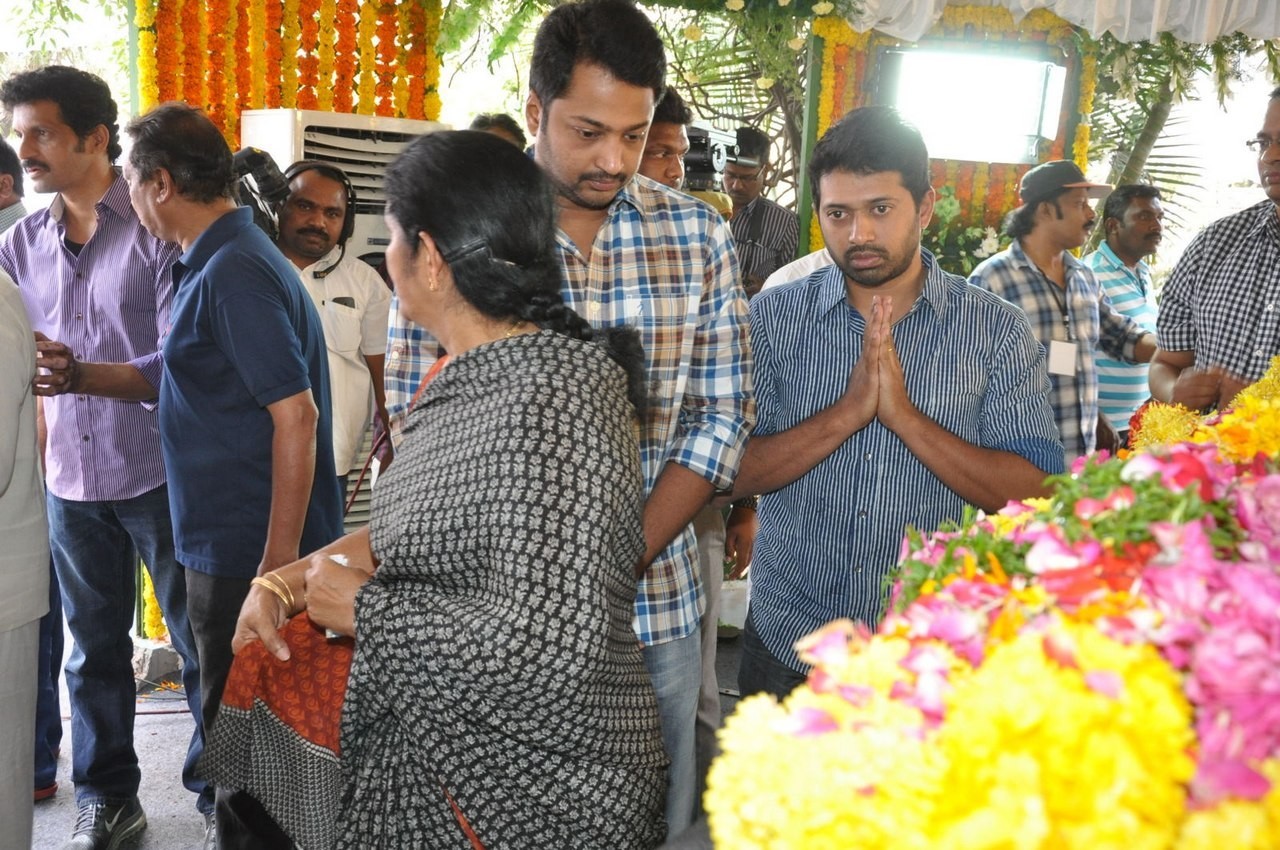 D Ramanaidu Anthima Yatra 04 - 126 / 234 photos