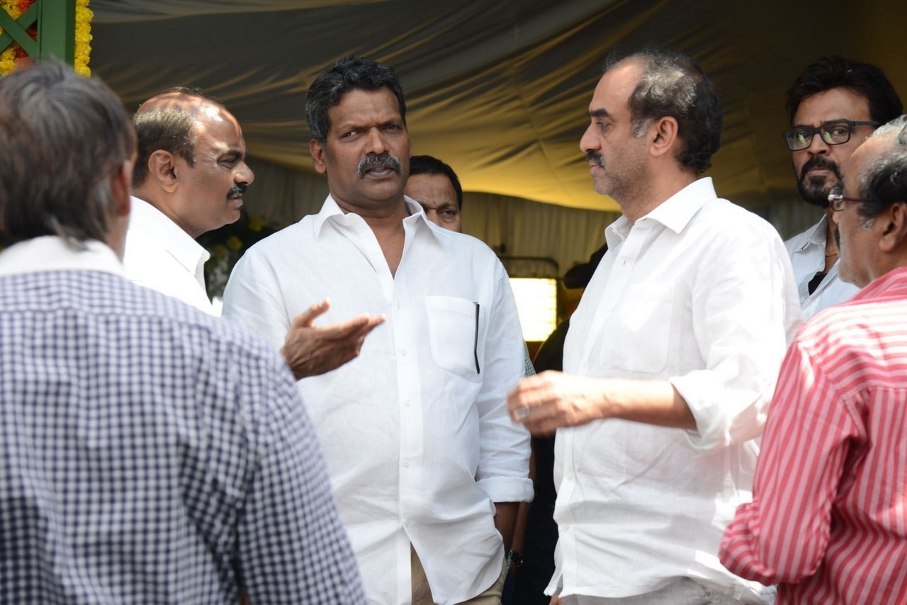 D Ramanaidu Anthima Yatra 04 - 141 / 234 photos