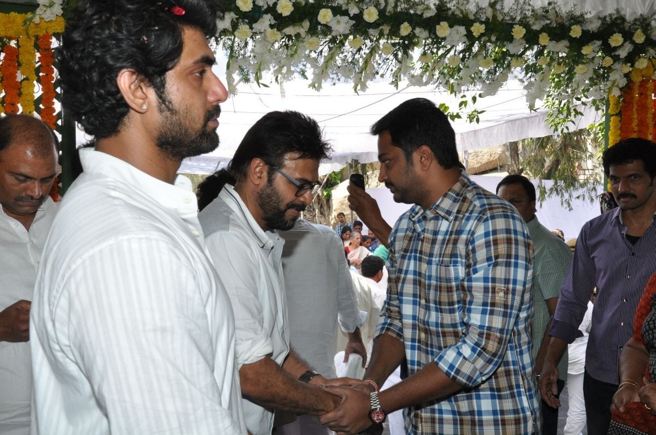 D Ramanaidu Anthima Yatra 04 - 209 / 234 photos