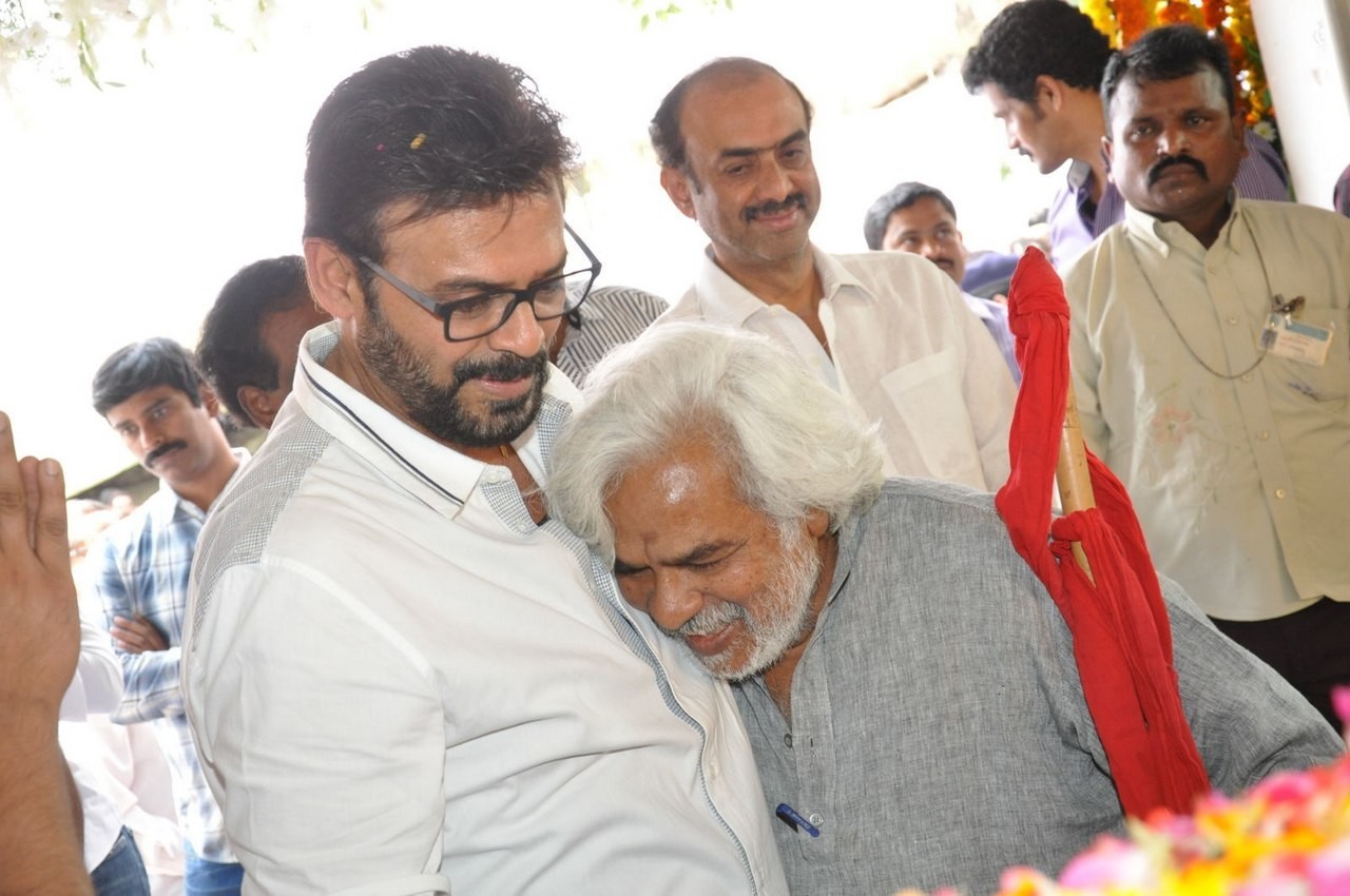 D Ramanaidu Anthima Yatra 04 - 225 / 234 photos