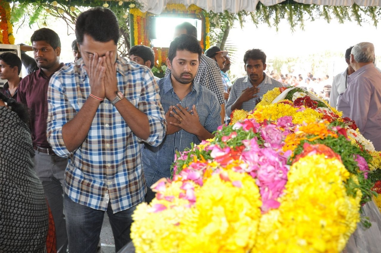 D Ramanaidu Anthima Yatra 04 - 228 / 234 photos