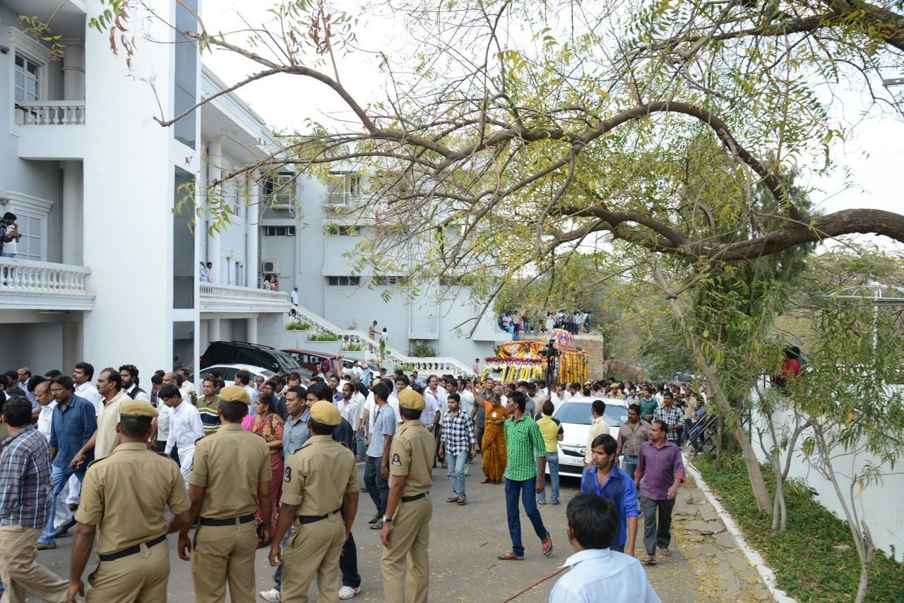 D Ramanaidu Anthima Yatra 06 - 15 / 141 photos