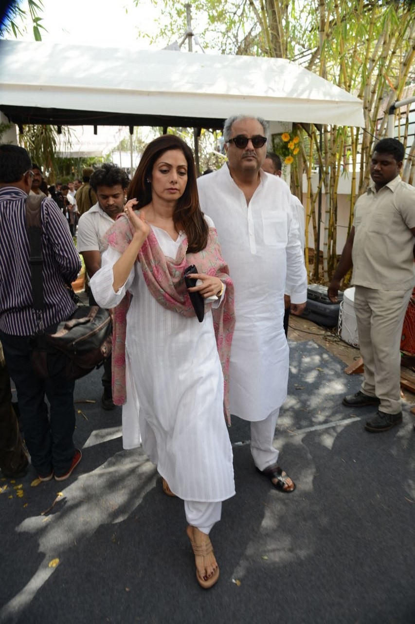 D Ramanaidu Anthima Yatra 06 - 140 / 141 photos