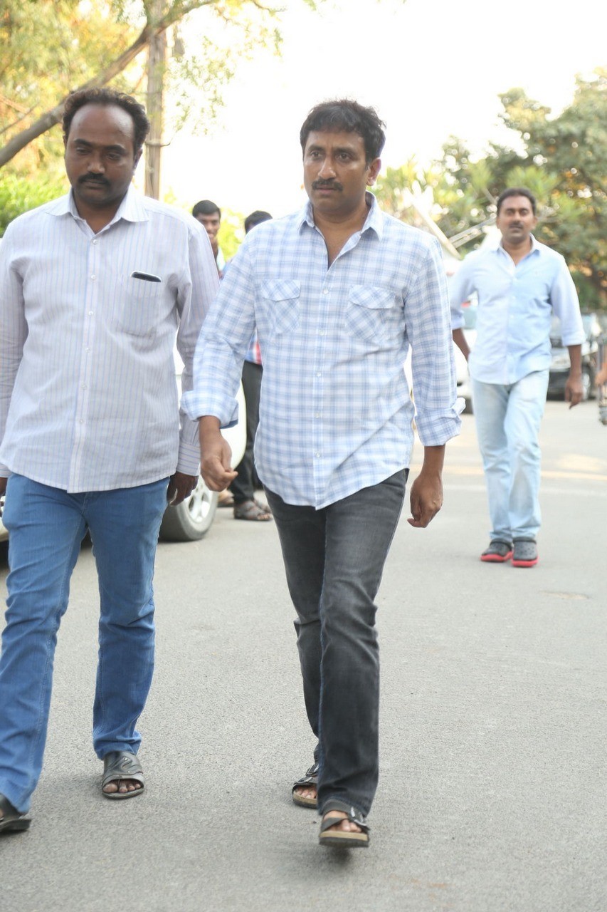 D Ramanaidu Condolences Photos 01 - 29 / 162 photos