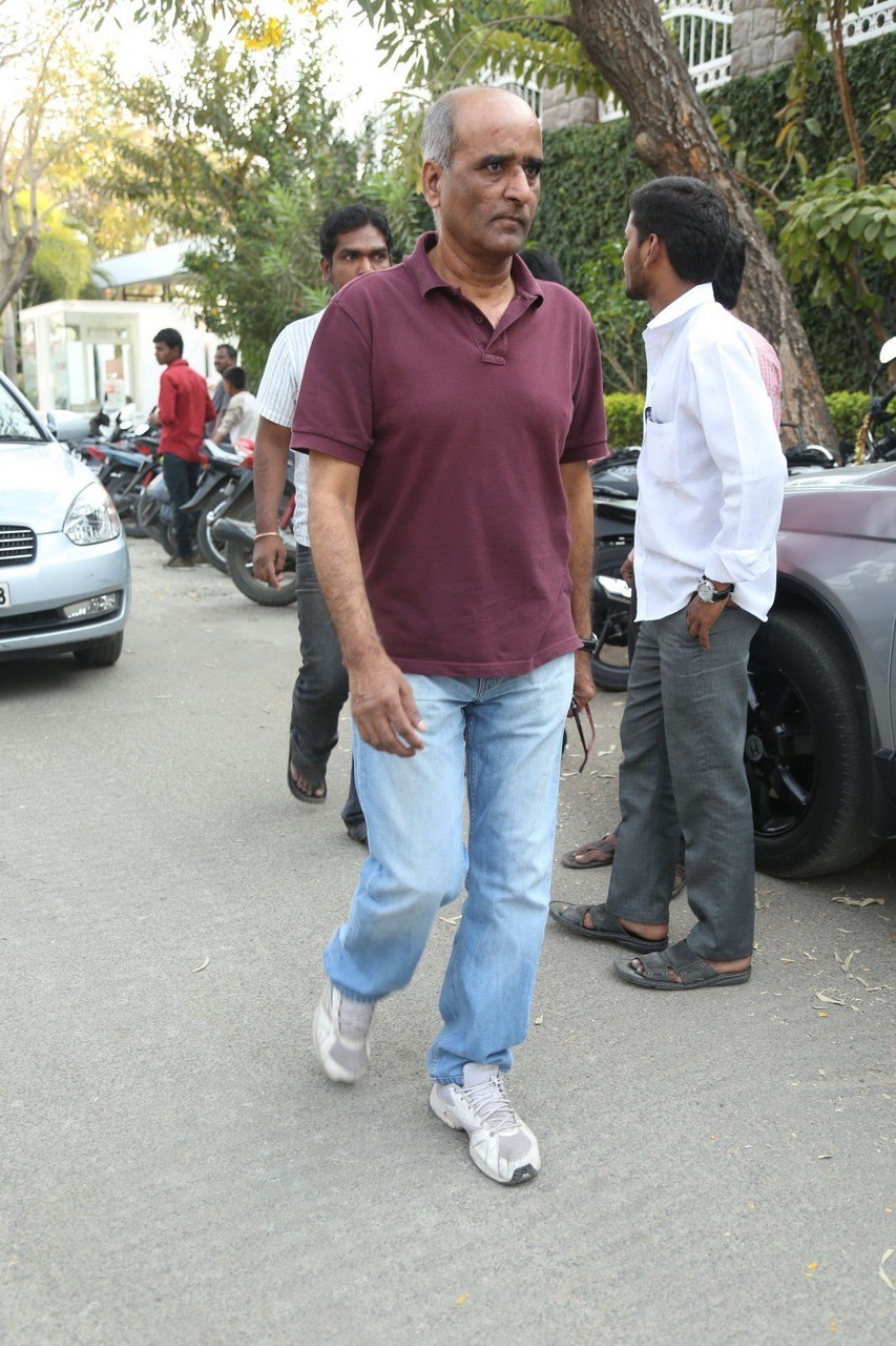 D Ramanaidu Condolences Photos 01 - 49 / 162 photos