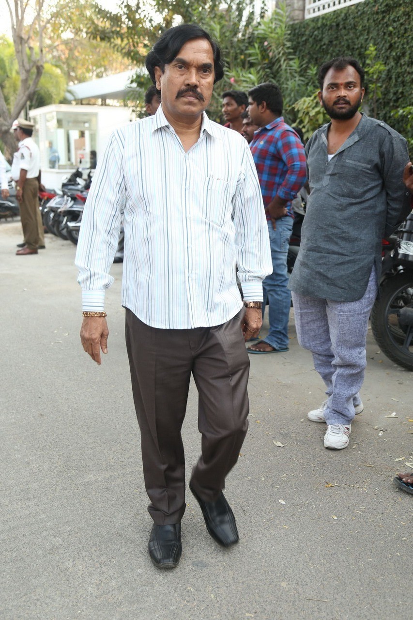 D Ramanaidu Condolences Photos 02 - 63 / 107 photos