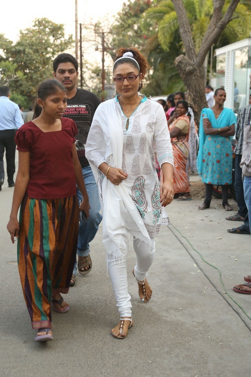 D Ramanaidu Condolences Photos 03 - 210 / 210 photos