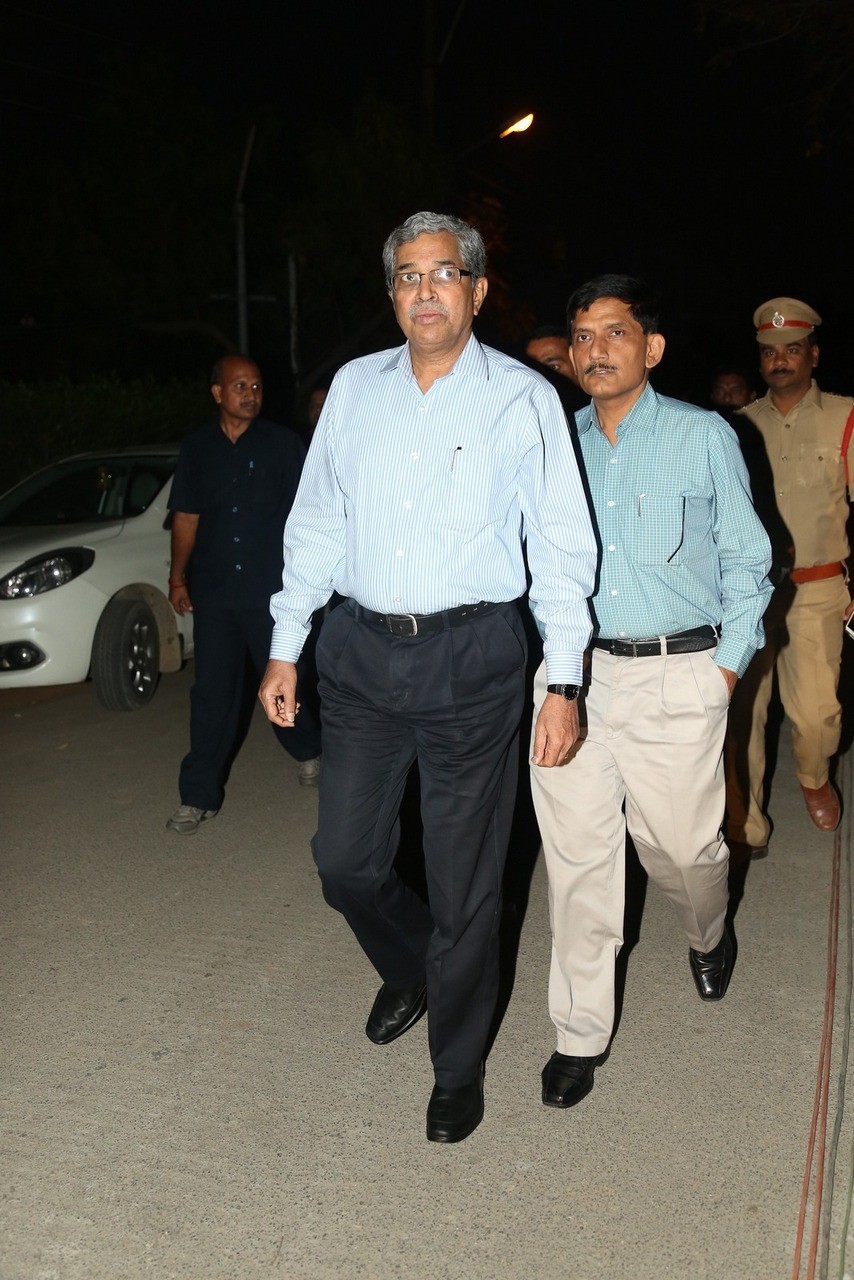 D Ramanaidu Condolences Photos 05 - 74 / 164 photos