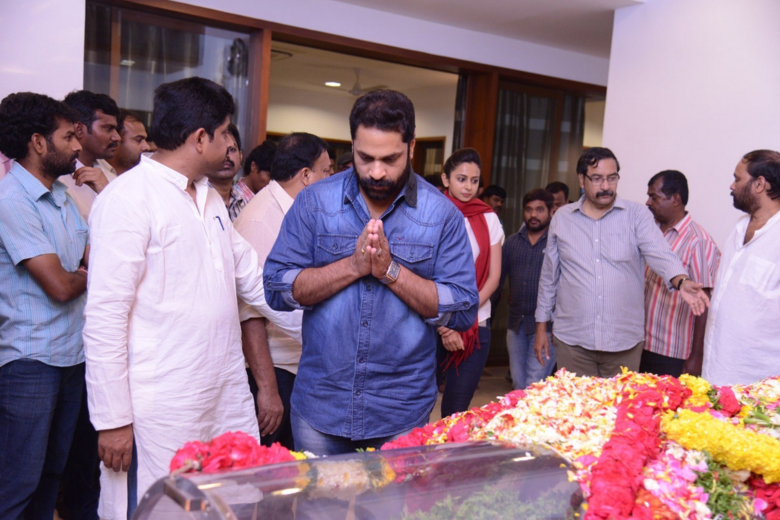 D Ramanaidu Condolences Photos 06 - 97 / 99 photos