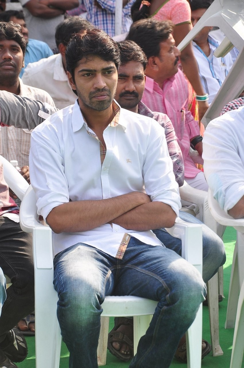 D Ramanaidu Funeral Ceremony - 36 / 326 photos