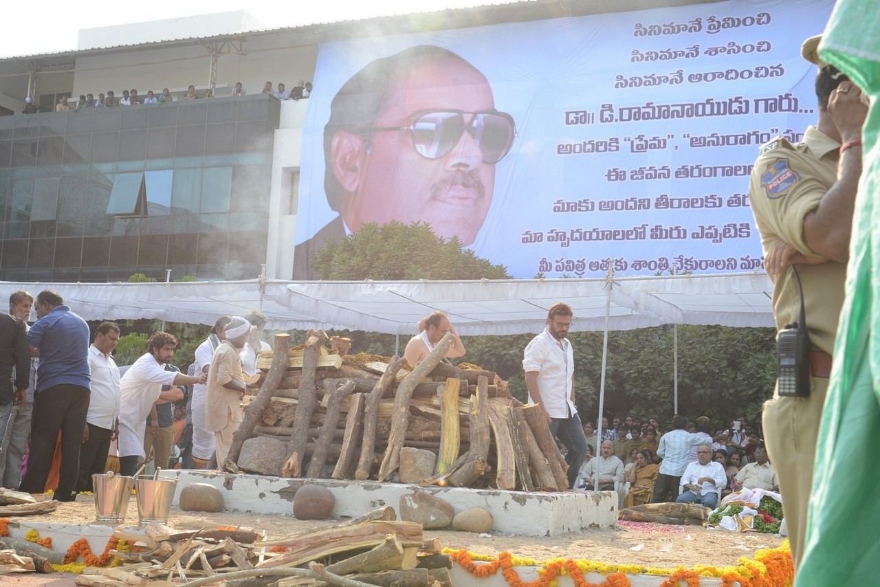 D Ramanaidu Funeral Ceremony - 38 / 326 photos