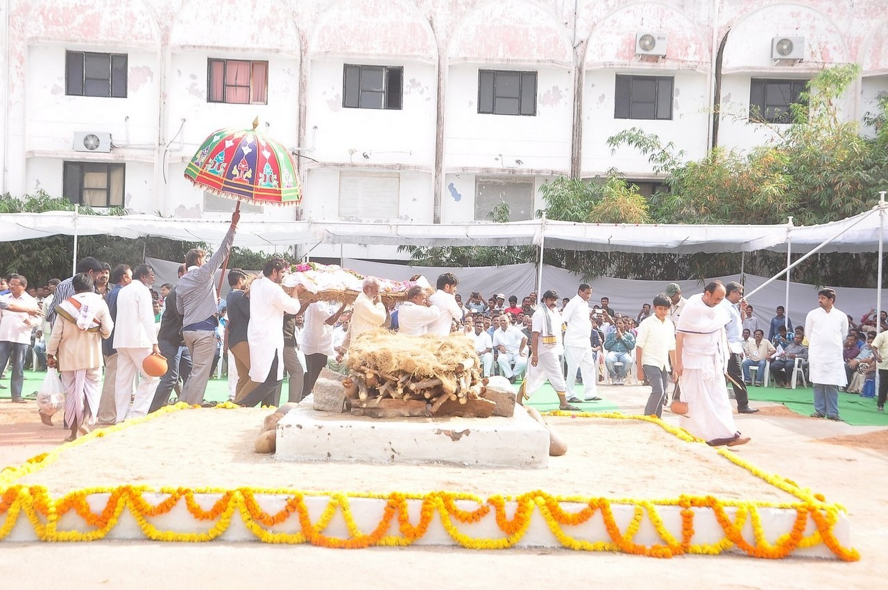 D Ramanaidu Funeral Ceremony - 51 / 326 photos