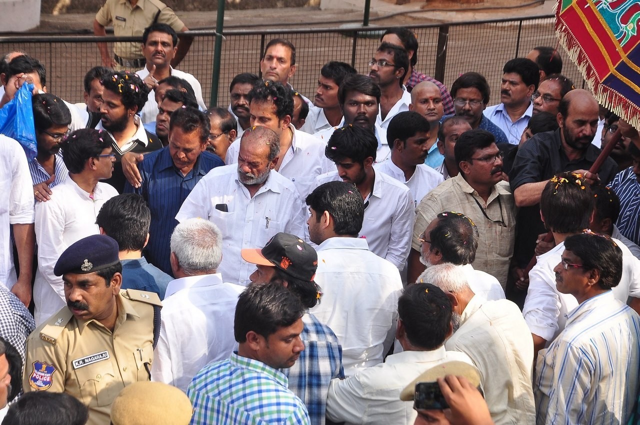 D Ramanaidu Funeral Ceremony - 132 / 326 photos