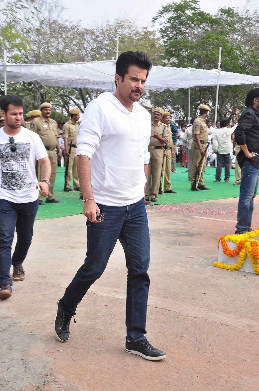 D Ramanaidu Funeral Ceremony - 201 / 326 photos