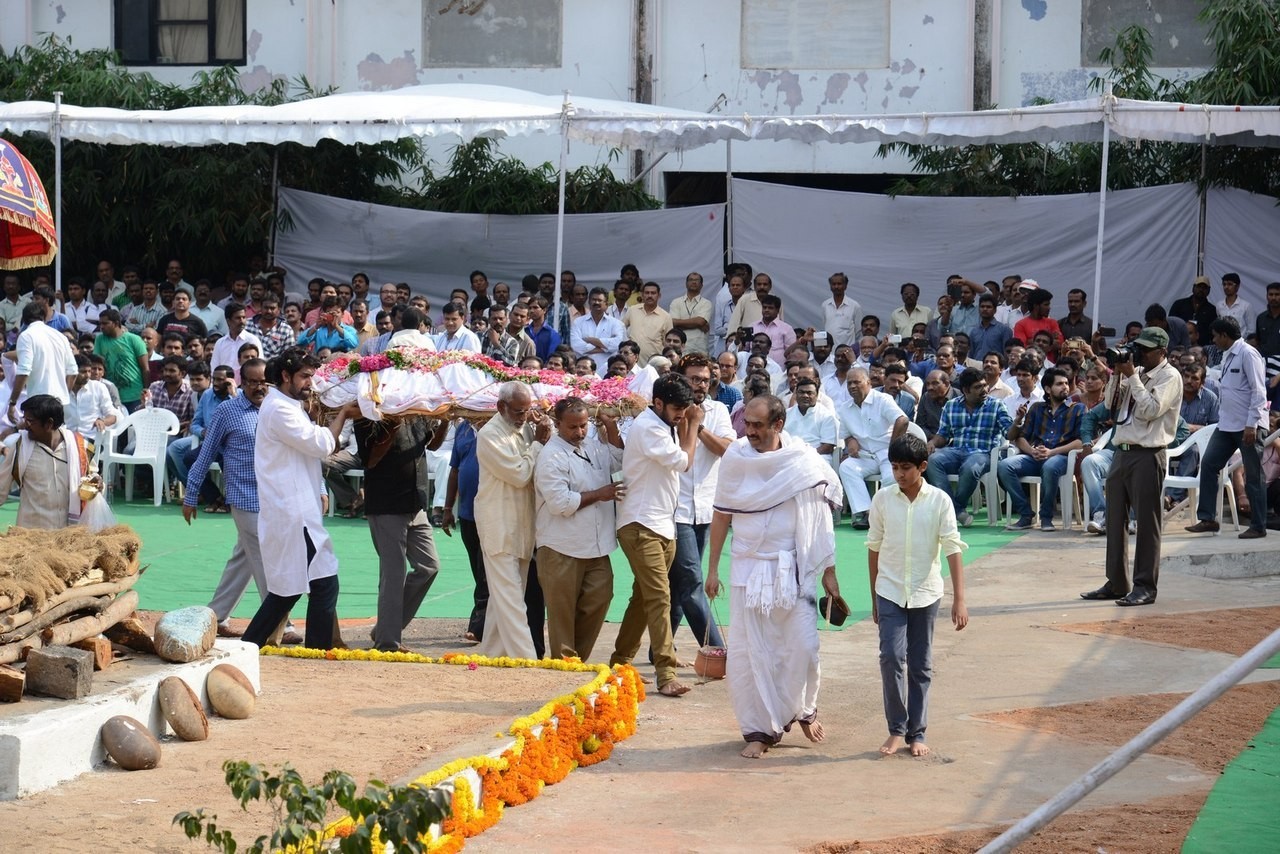 D Ramanaidu Funeral Ceremony - 232 / 326 photos