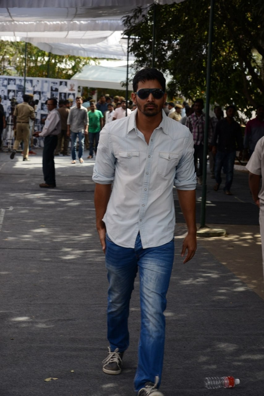 D Ramanaidu Funeral Ceremony - 265 / 326 photos