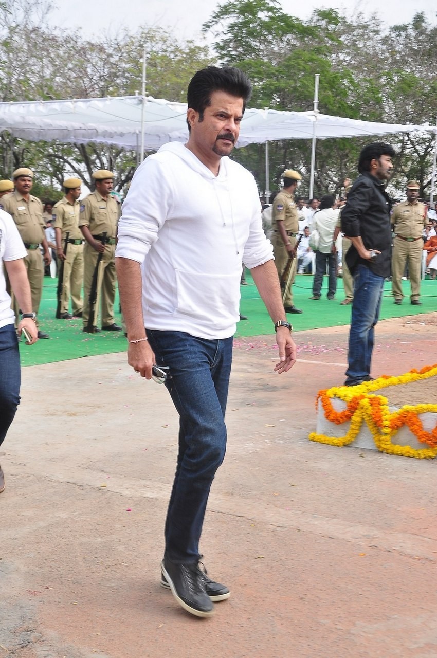 D Ramanaidu Funeral Ceremony - 280 / 326 photos