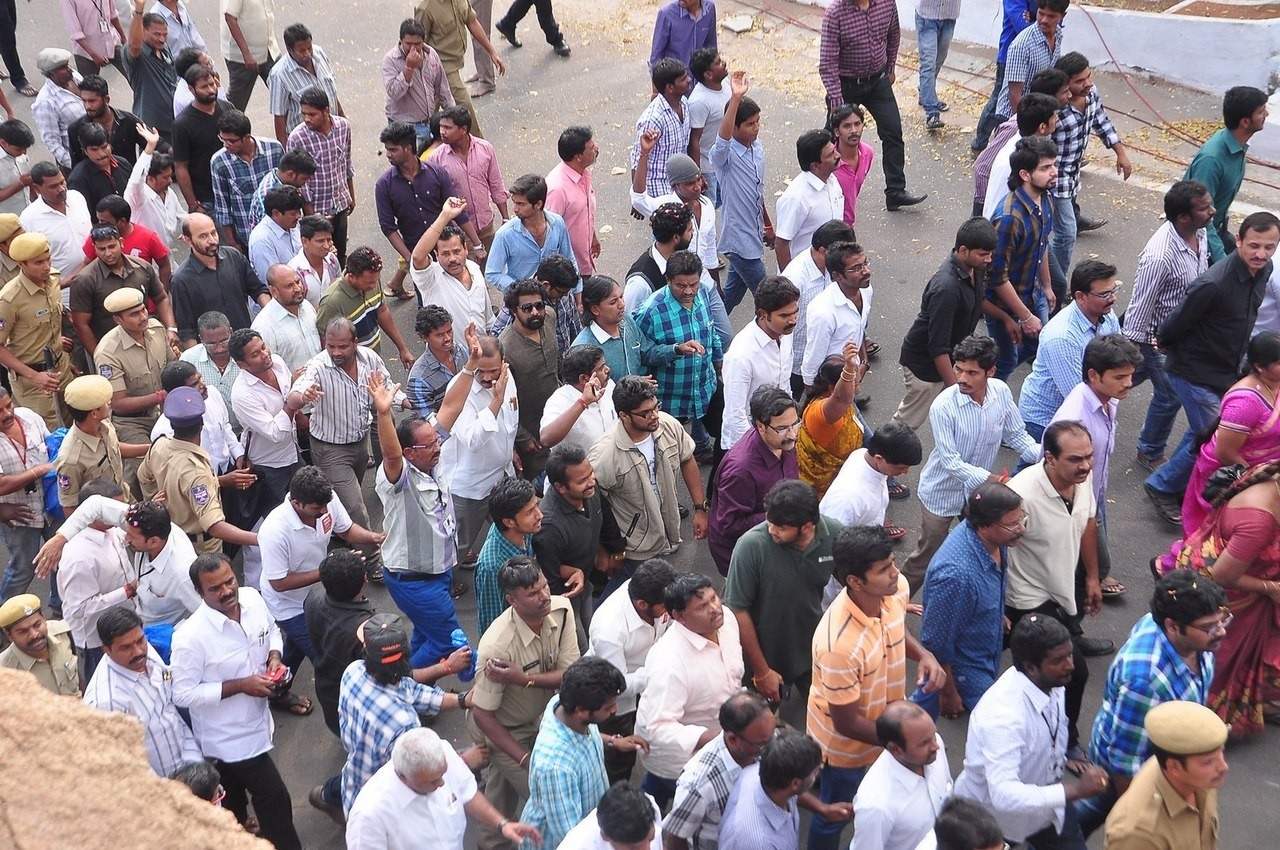 D Ramanaidu Funeral Ceremony - 281 / 326 photos