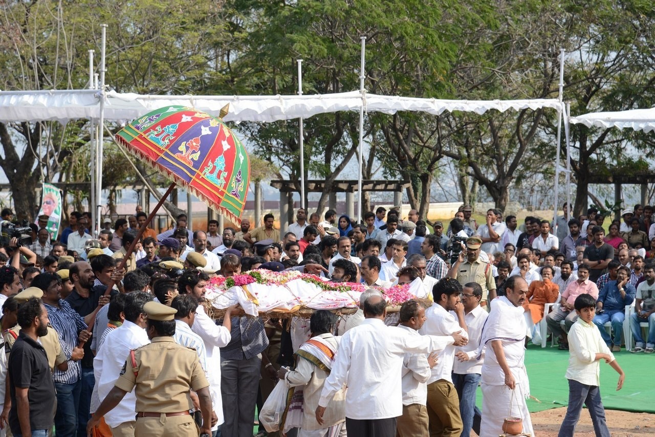 D Ramanaidu Funeral Ceremony - 286 / 326 photos