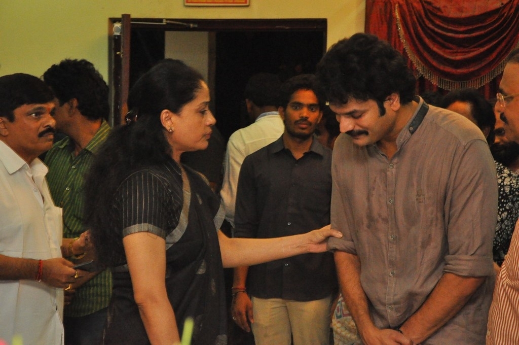 Dasari Narayana rao Condolences Photos 2 - 25 / 152 photos