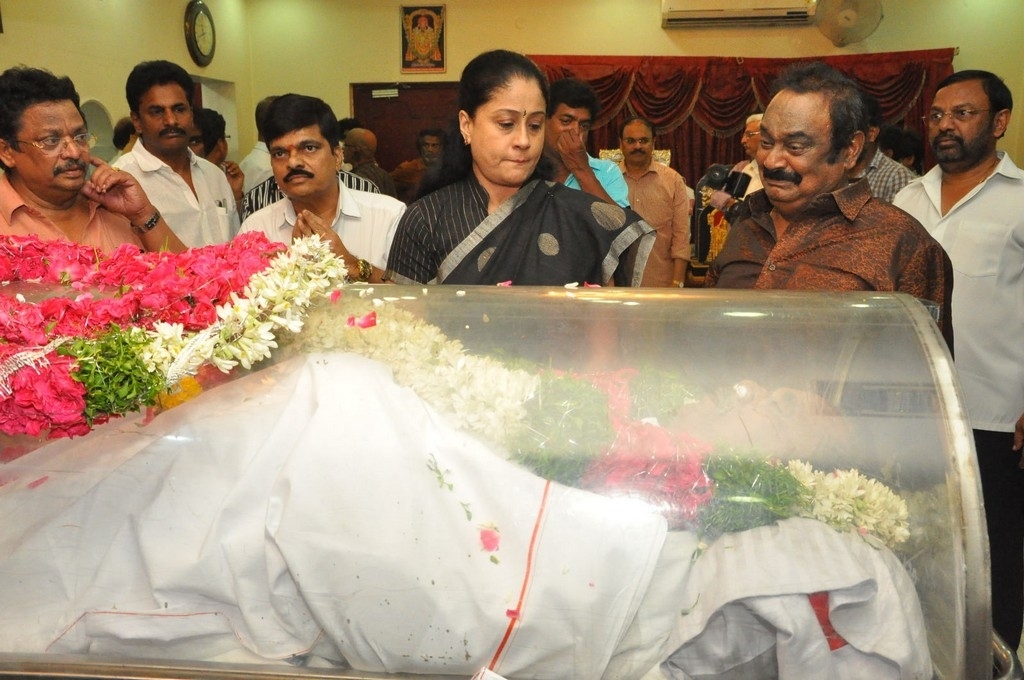 Dasari Narayana rao Condolences Photos 2 - 35 / 152 photos