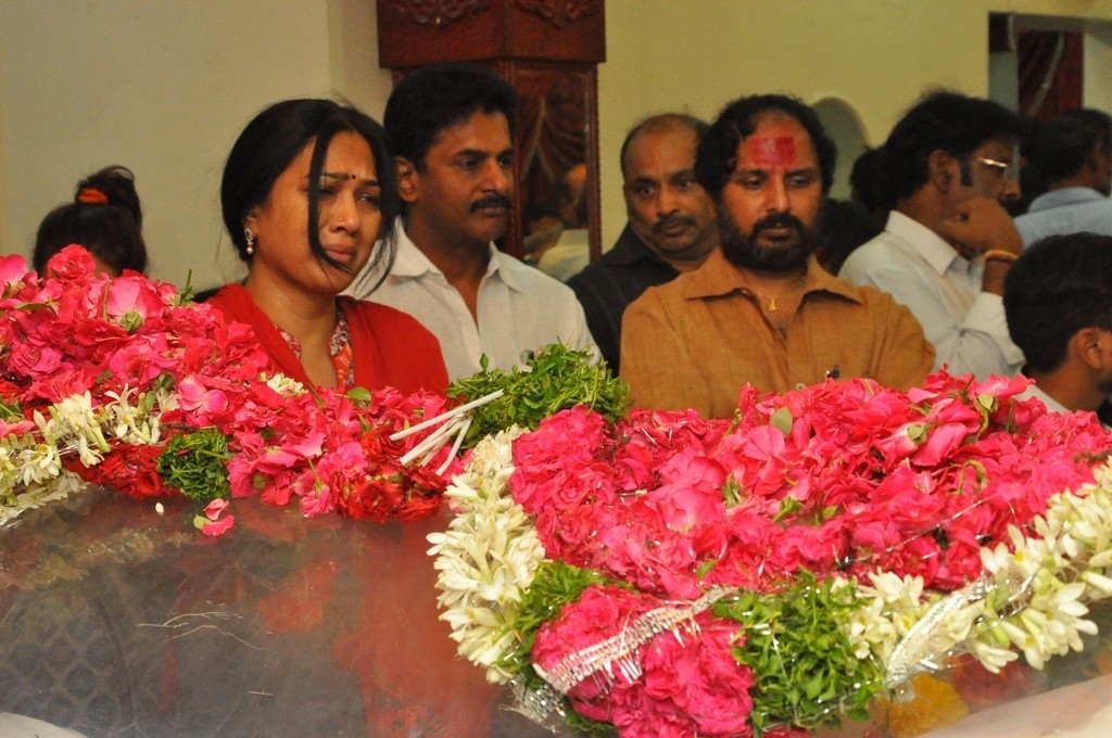 Dasari Narayana rao Condolences Photos 2 - 105 / 152 photos