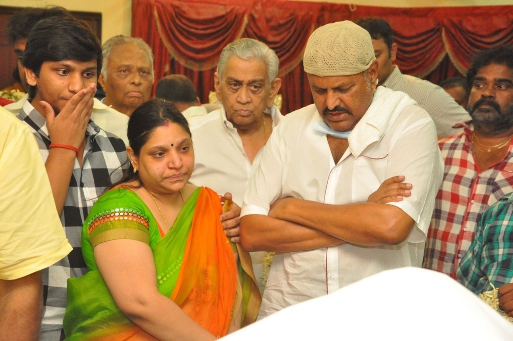 Dasari Narayana rao Condolences Photos 2 - 113 / 152 photos
