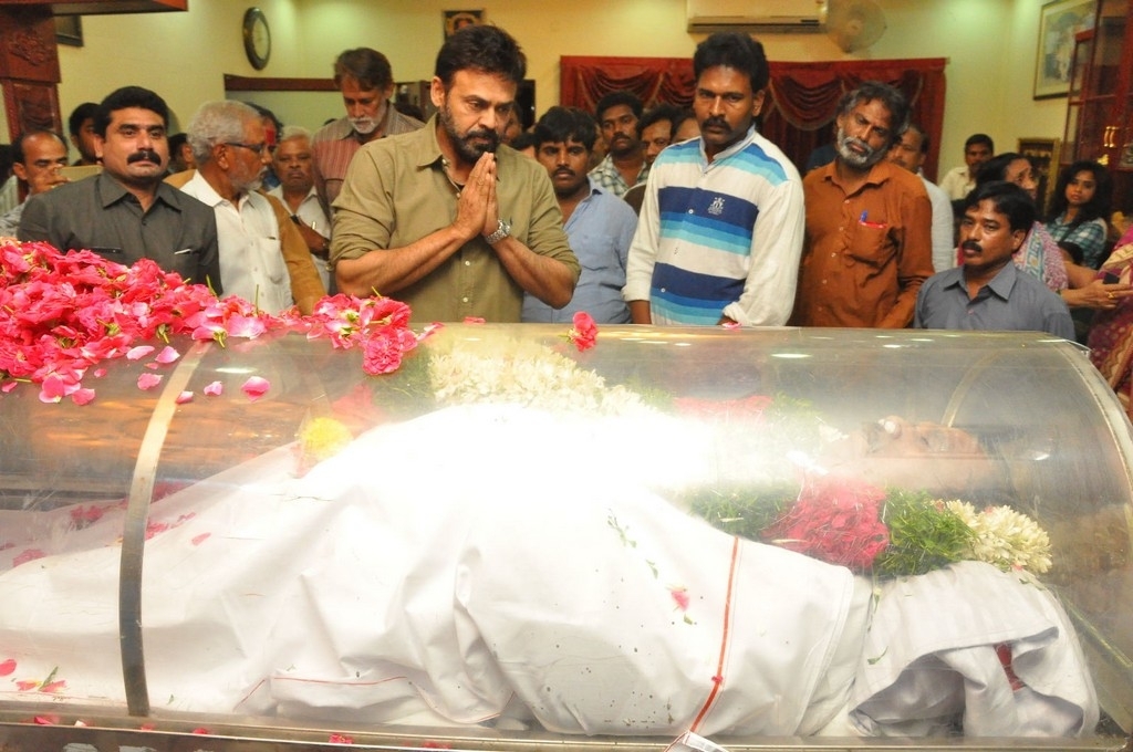 Dasari Narayana rao Condolences Photos 3 - 12 / 63 photos