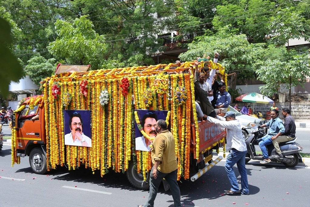 Dasari Narayana Rao Condolences Photos 4 - 29 / 83 photos