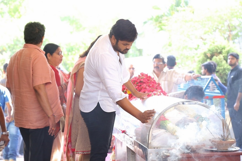 Dasari Narayana Rao Condolences Photos 4 - 40 / 83 photos
