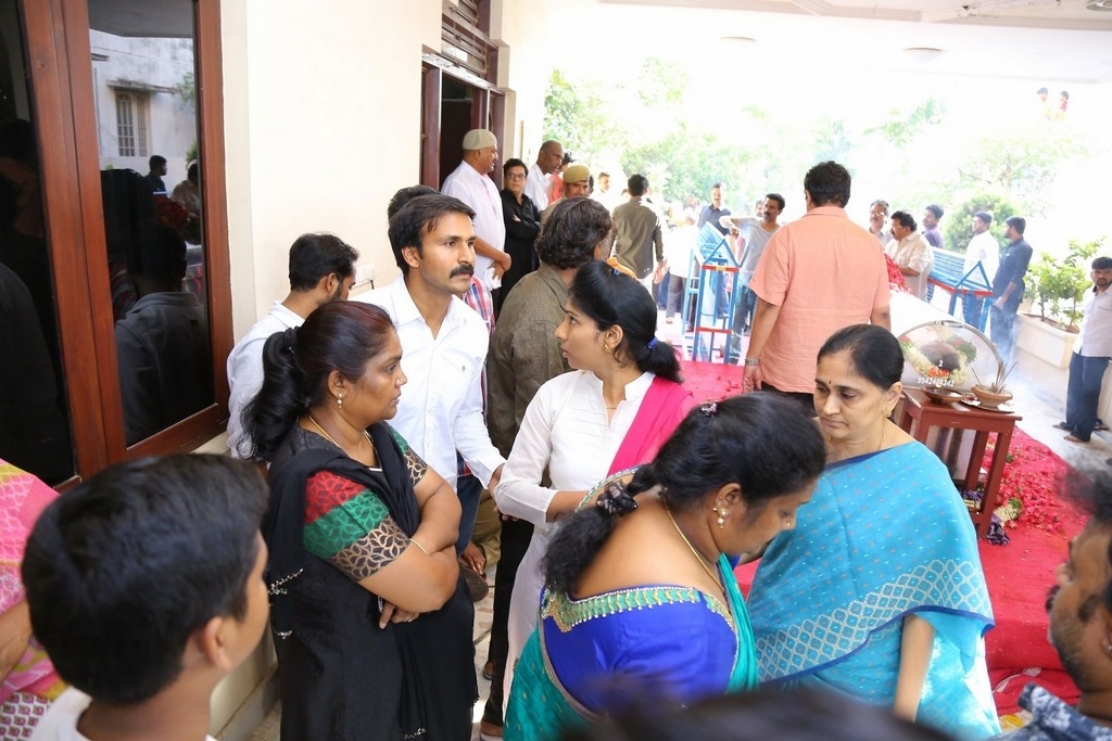 Dasari Narayana Rao Condolences Photos 4 - 59 / 83 photos