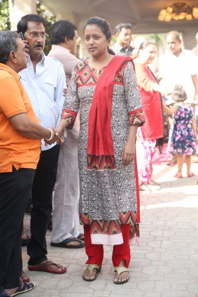 Dasari Narayana Rao Condolences Photos 5 - 16 / 127 photos