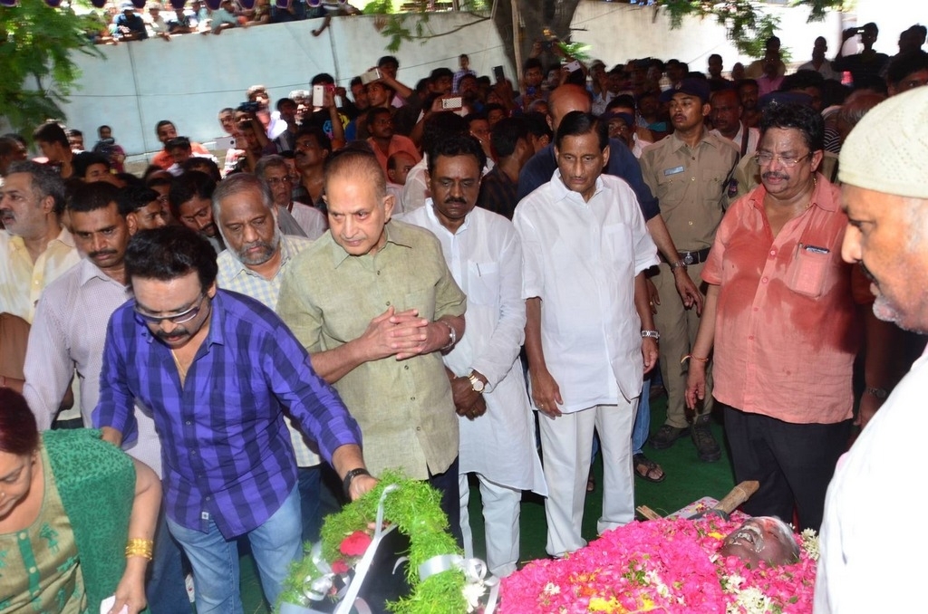 Dasari Narayana Rao Condolences Photos 6 - 33 / 63 photos