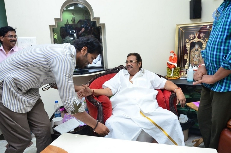 Dasari Narayanarao Birthday Celebrations 2017 - 1 / 84 photos