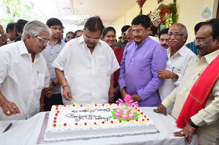 Dasari Narayanarao Birthday Celebrations 2017 - 2 / 84 photos