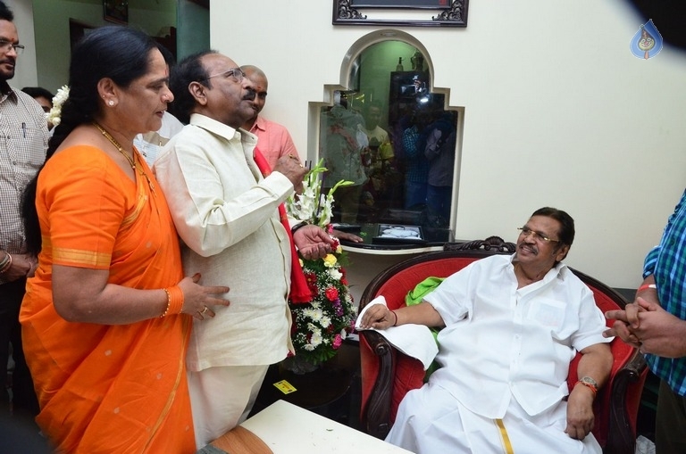 Dasari Narayanarao Birthday Celebrations 2017 - 43 / 84 photos