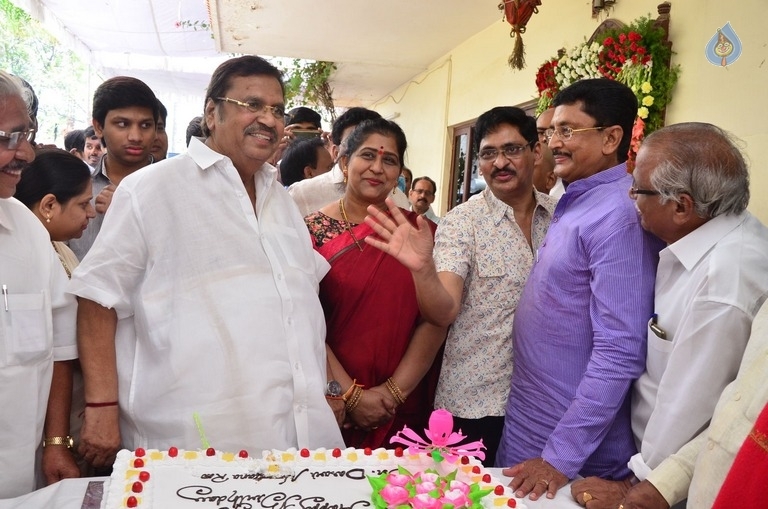 Dasari Narayanarao Birthday Celebrations 2017 - 44 / 84 photos