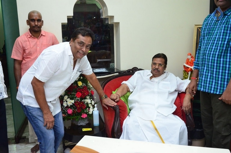 Dasari Narayanarao Birthday Celebrations 2017 - 47 / 84 photos