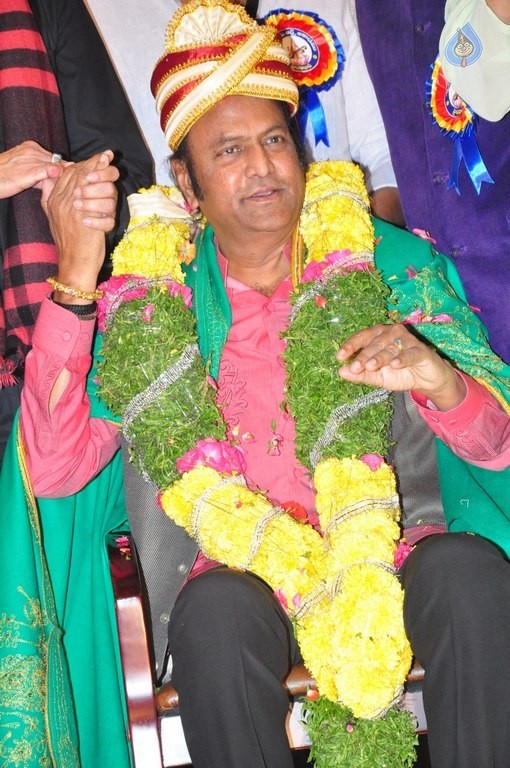 Dasari Sruthilaya Swarna Kankanam Award Presentation - 61 / 70 photos