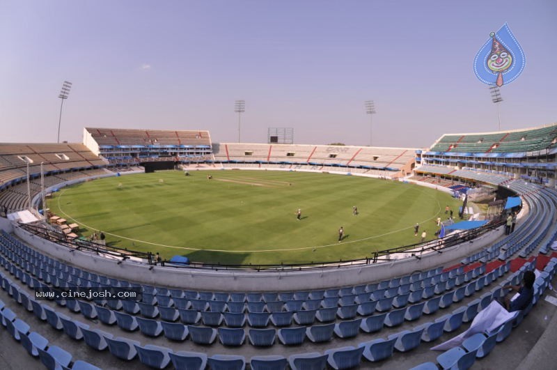 Deccan Chargers Practicing Photos - 92 / 100 photos