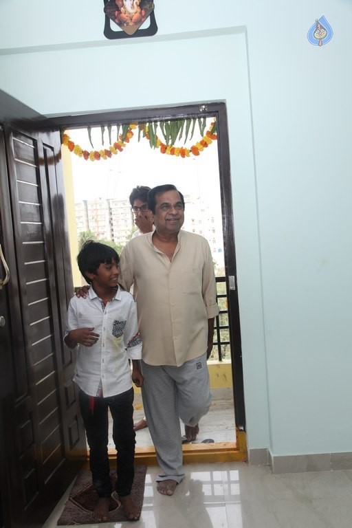 Dhanraj Housewarming Ceremony - 20 / 27 photos