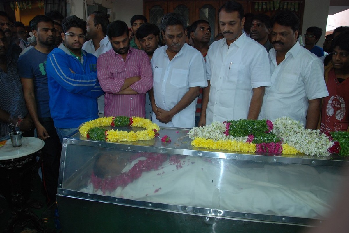 Dharmavarapu Condolences Photos - 3 / 179 photos