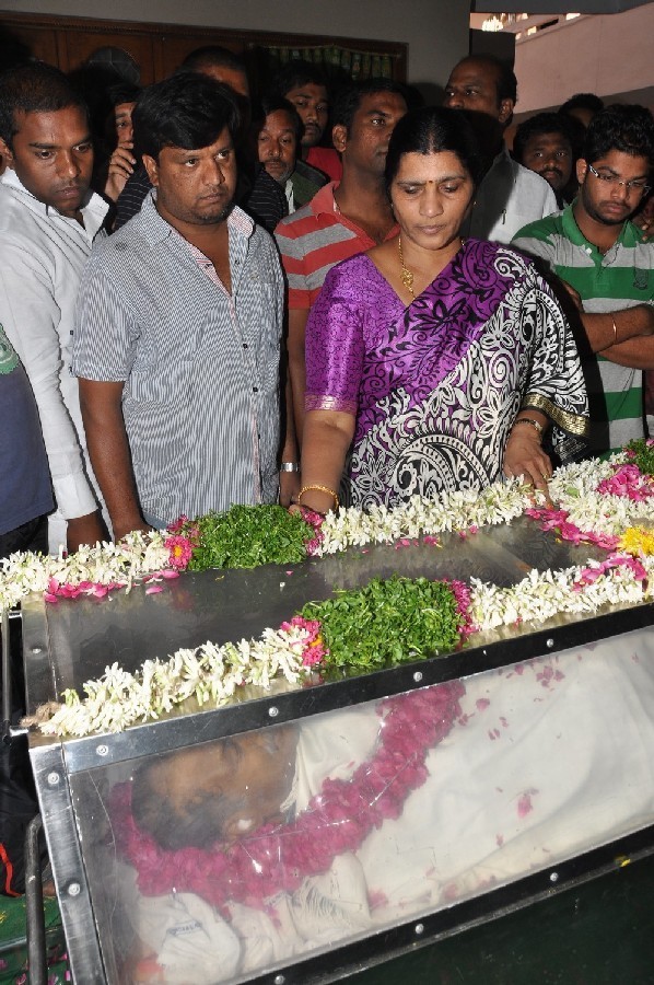 Dharmavarapu Condolences Photos - 35 / 179 photos