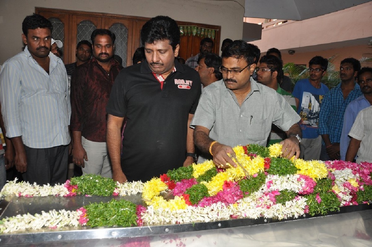 Dharmavarapu Condolences Photos - 38 / 179 photos